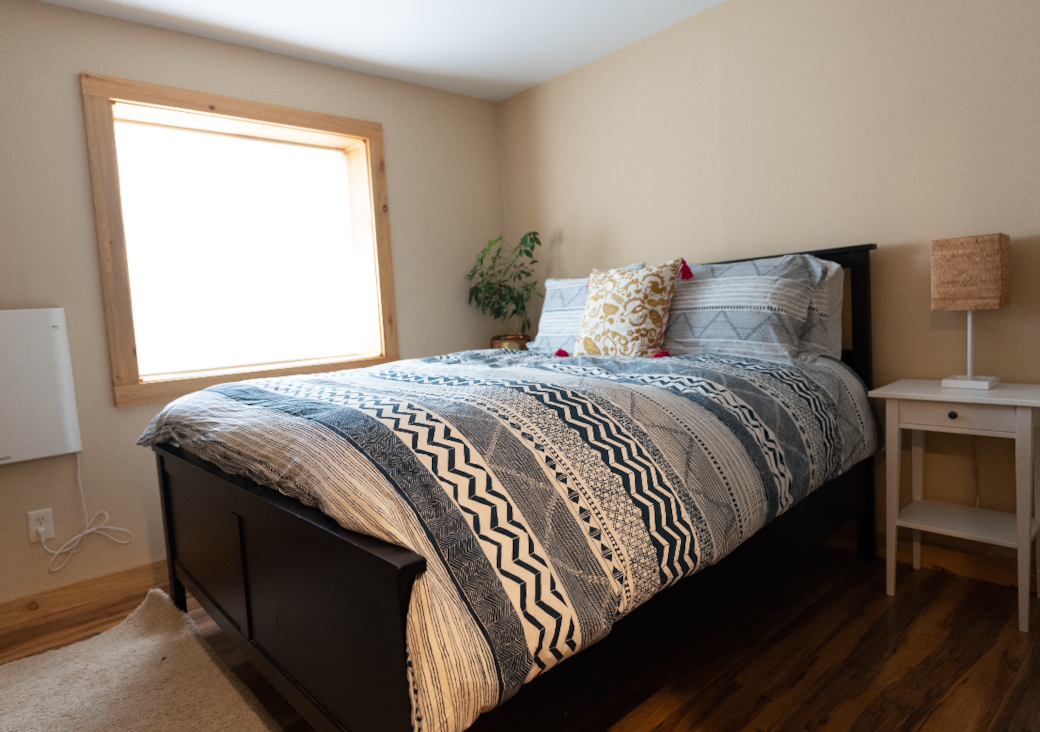 bedroom 2 queen bed bedroom 2 queen bed