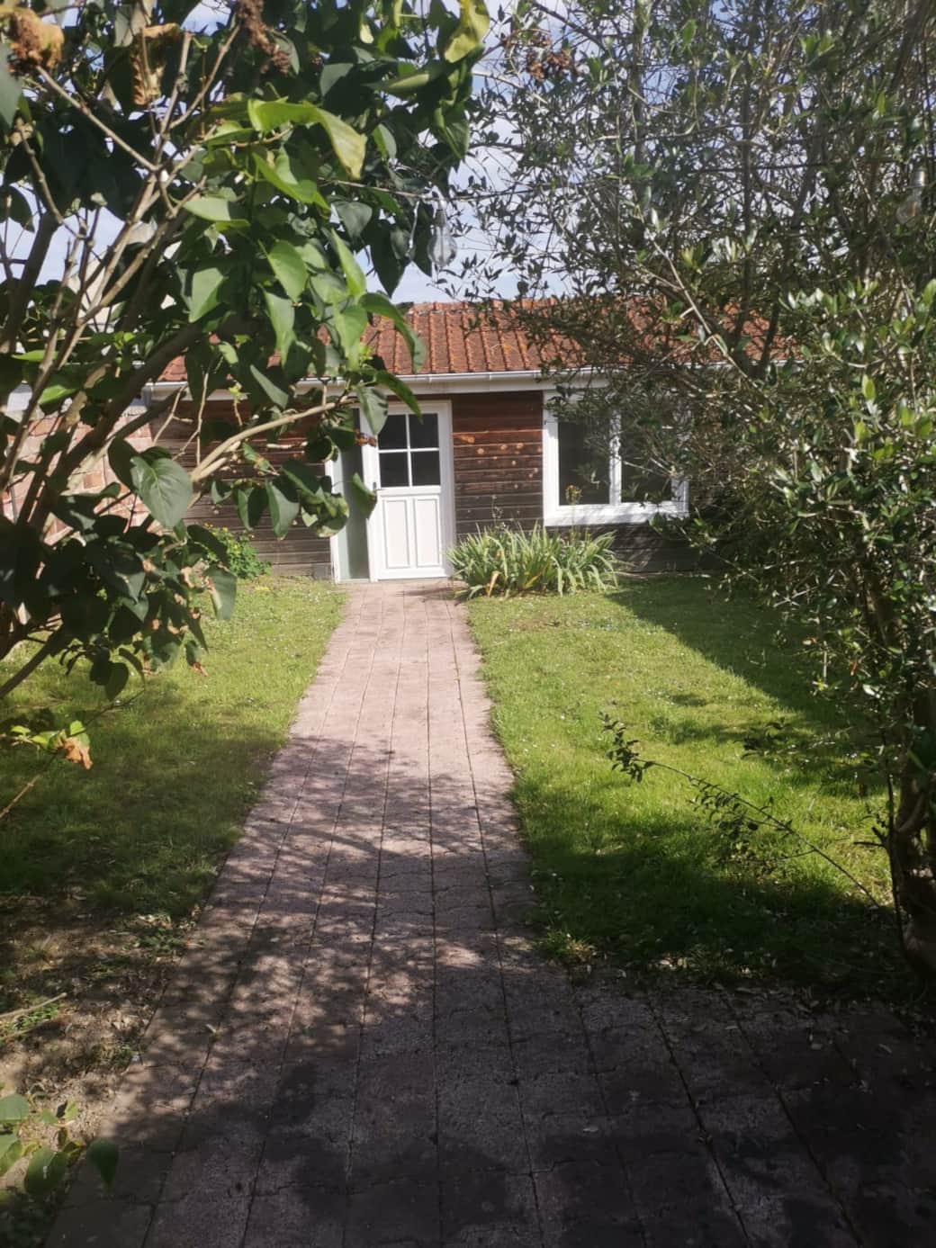 Jardin et espace extérieur du gîte Crew House Jardin et espace extérieur du gîte Crew House
