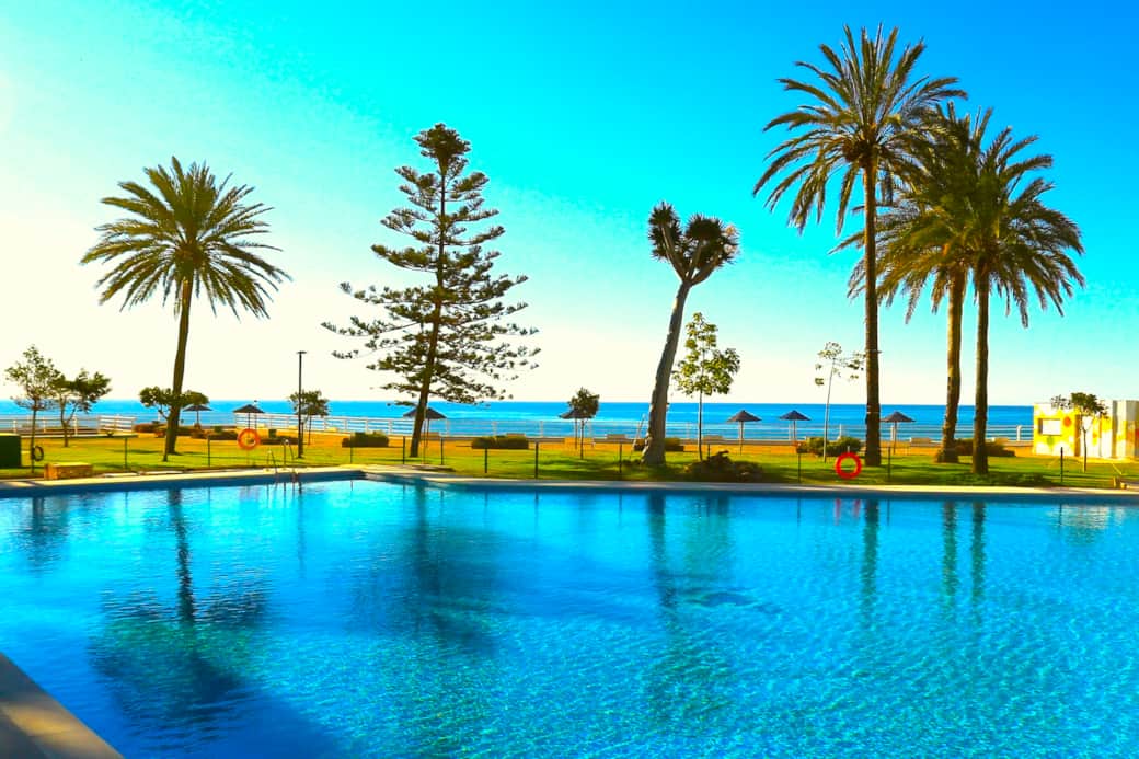 C Swimming pool 