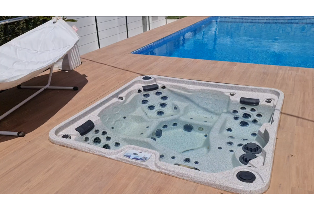 Spa for 6 pax