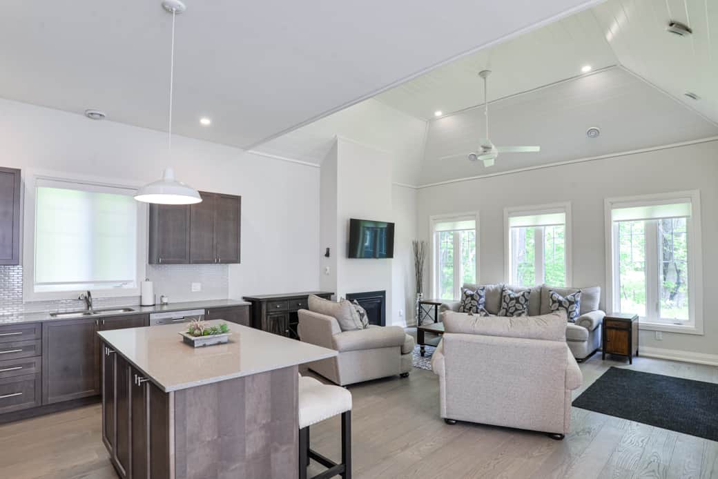 Granite Kitchen-Family Room