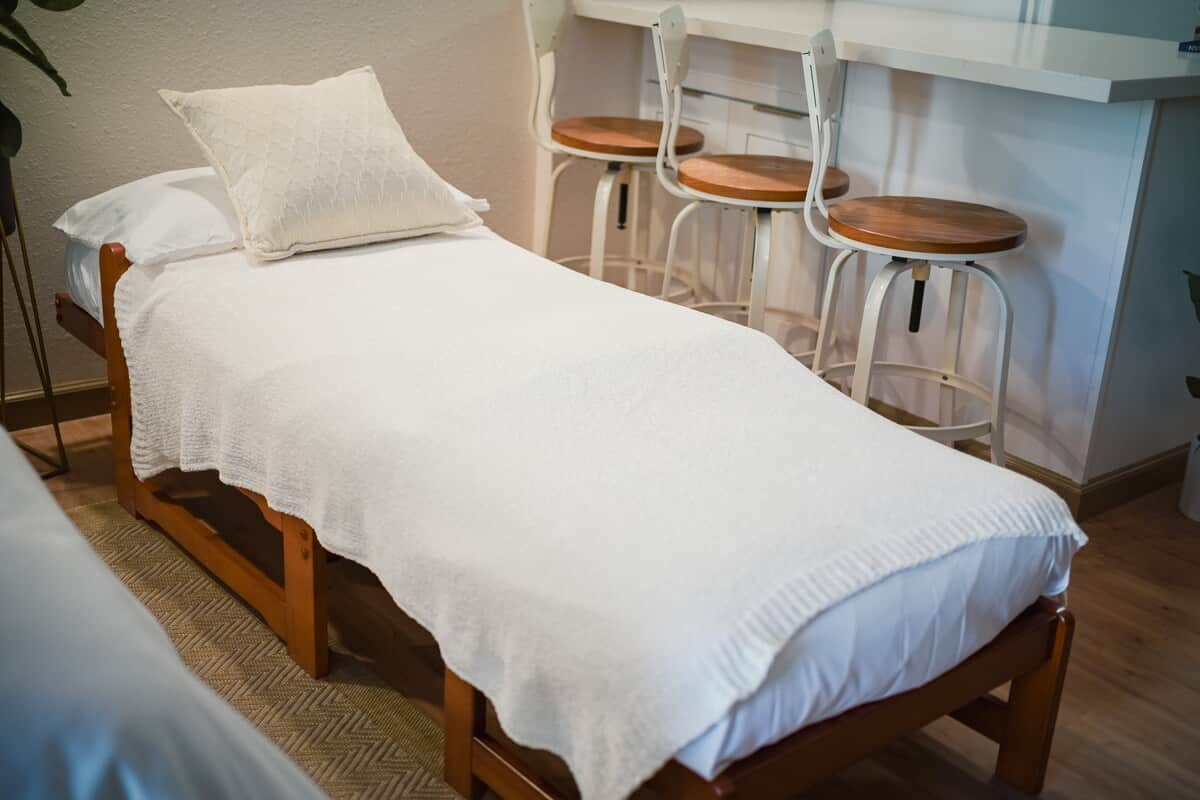 Single Futon : Additional sleeping option