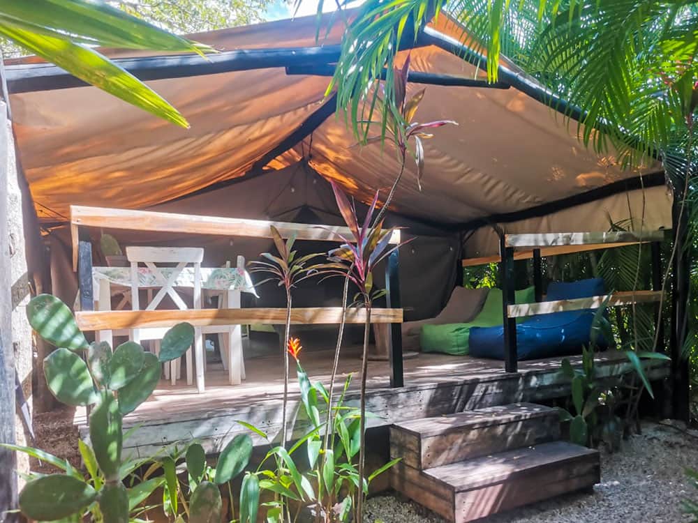Glamping costa rica flor y bambu playa grande tienda amapola 2