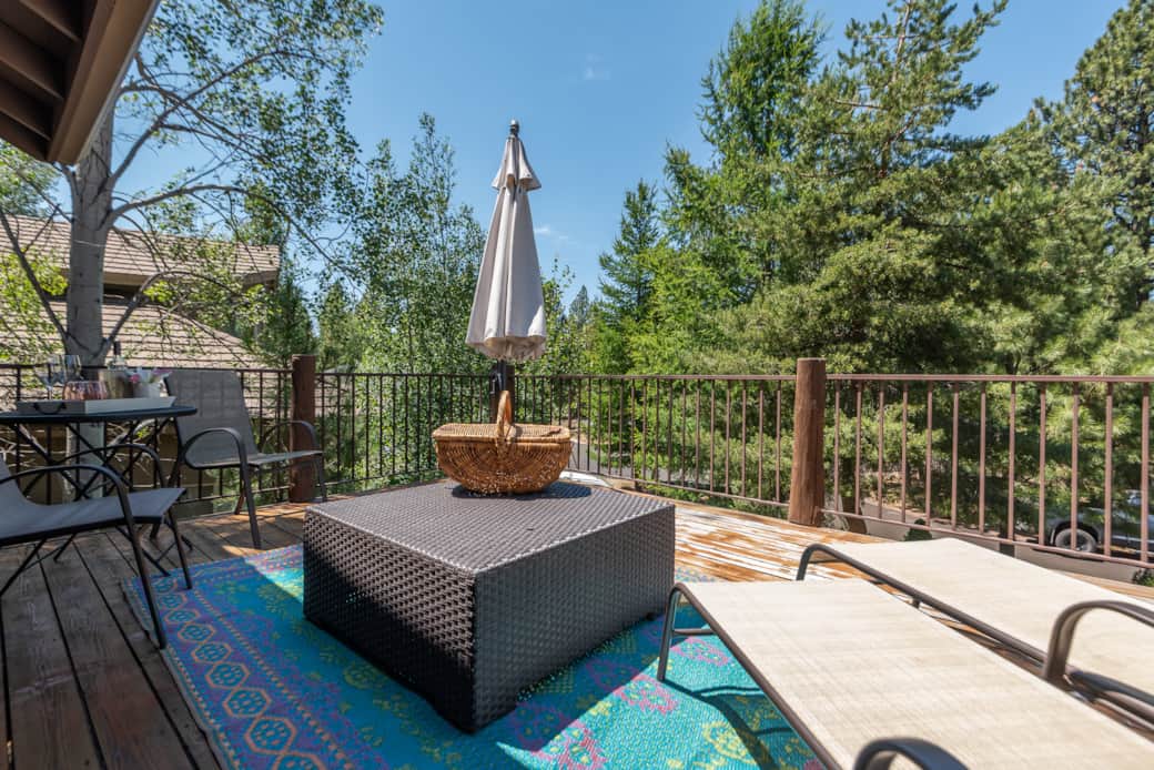Front deck for coffee or cocktails!