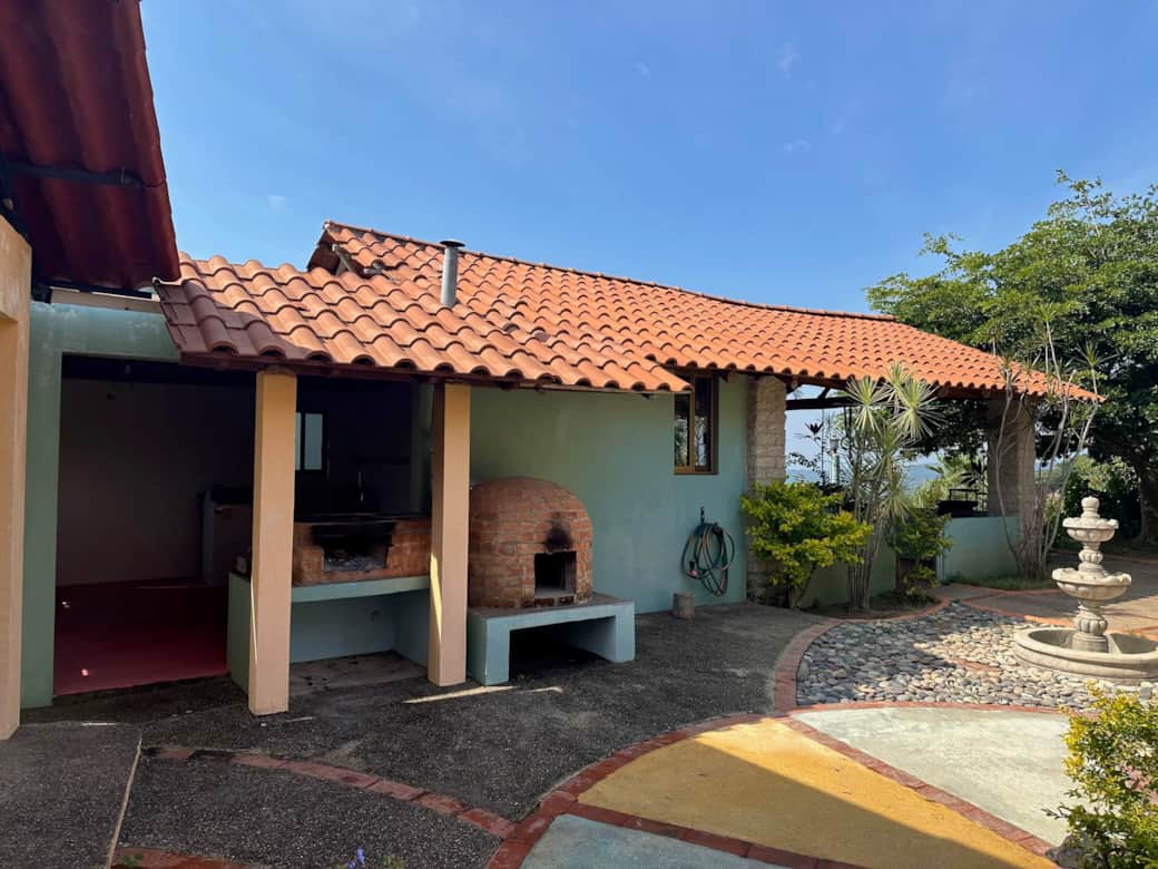 Outdoor kitchen oven stove fountain