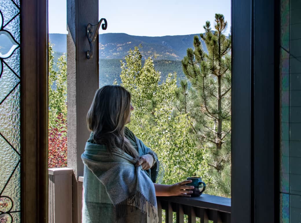 The views from the front porch are also insta-worthy!