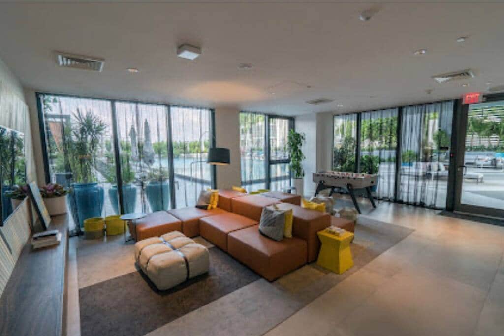 Lounge Amenity