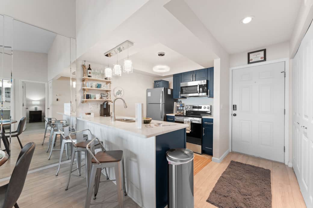 Kitchen Counter with bar stools