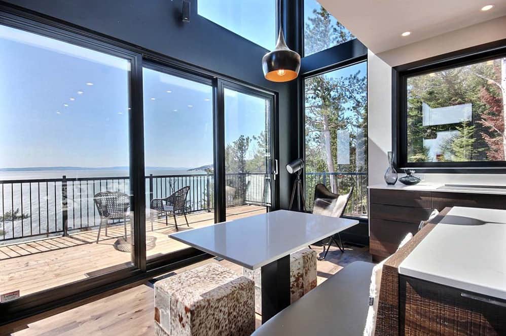 Kitchen and view! Kitchen and view!