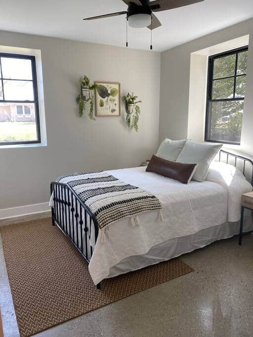 Spacious and Tastefully Decorated