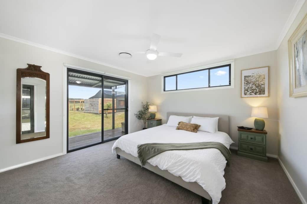 House luxury hunter valley bedroom patio views