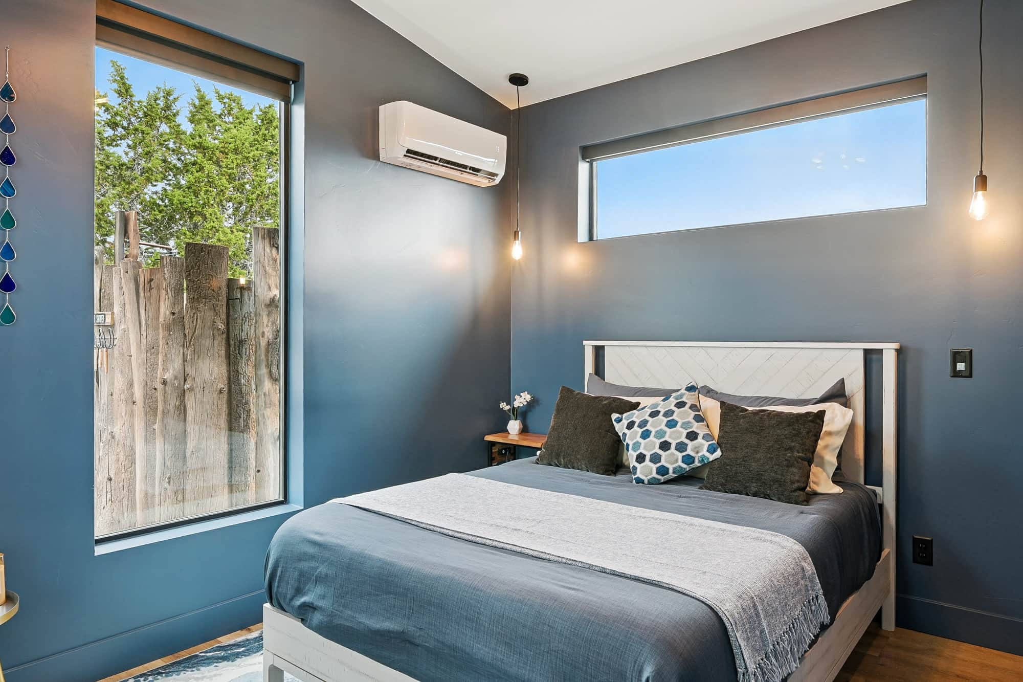 Water Room-Juniper Hideaway