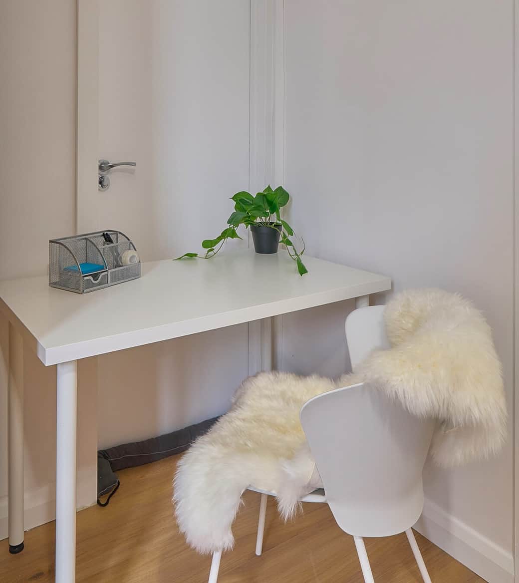 Dedicated workspace perfect for remote work, studying or planning your London adventures.