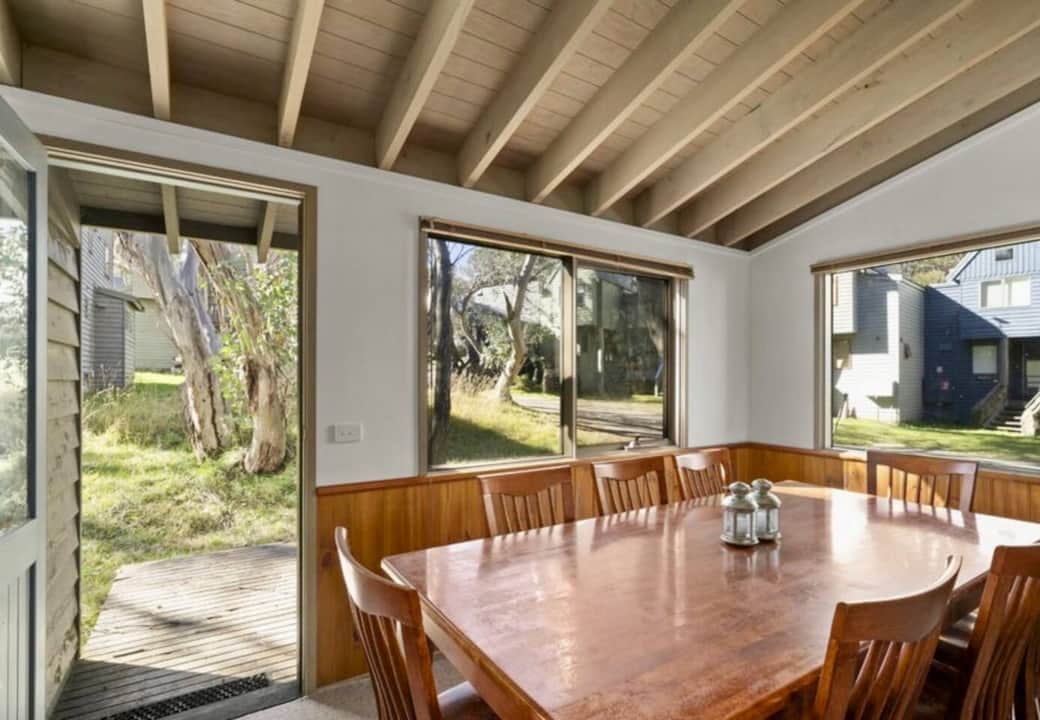 Generous dining table 