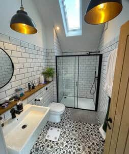 Upstairs bathroom