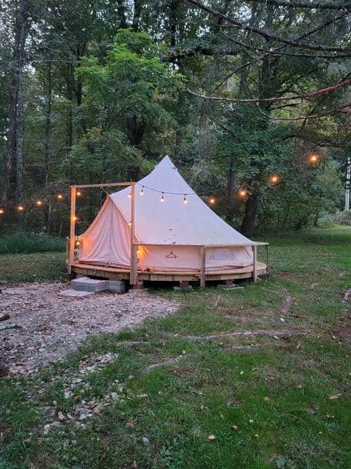Yurt entrance