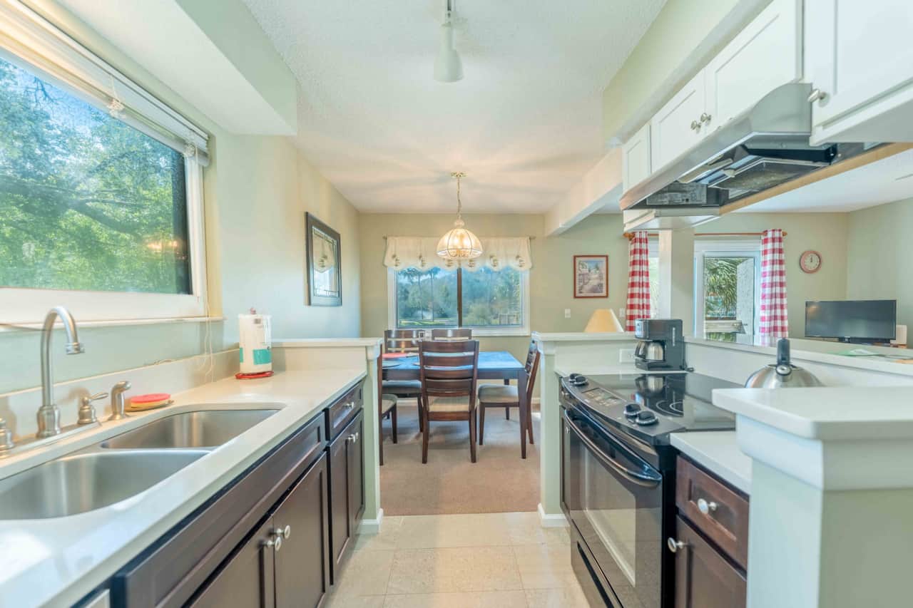 B1 Full Kitchen