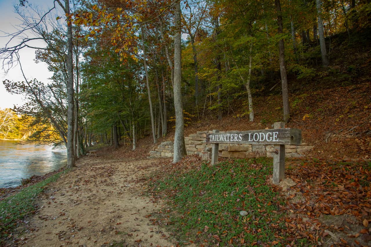 540' of River Frontage