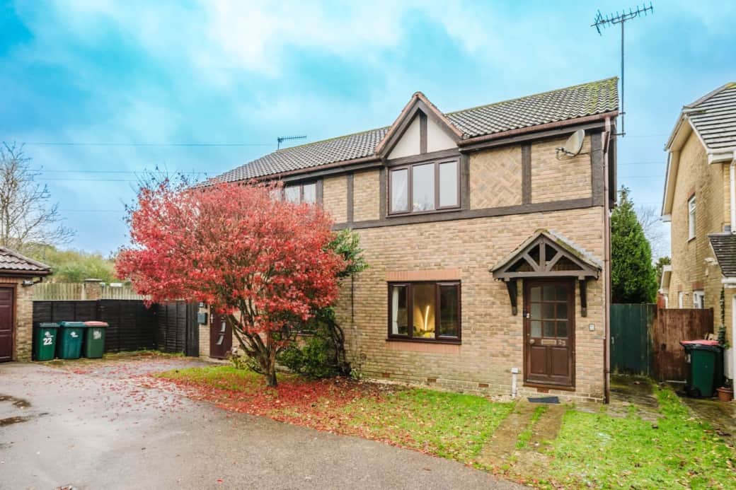 View from street of the property. BOOK your Stay NOW