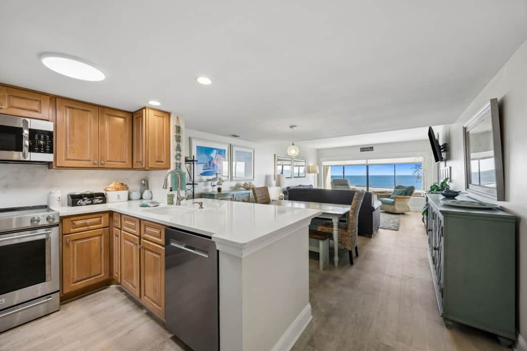 C121 Surf & Racquet - View of Common Areas C121 Surf & Racquet - View of Common Areas