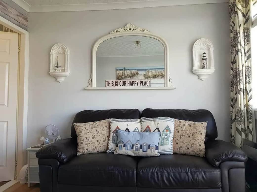 Living room (2)