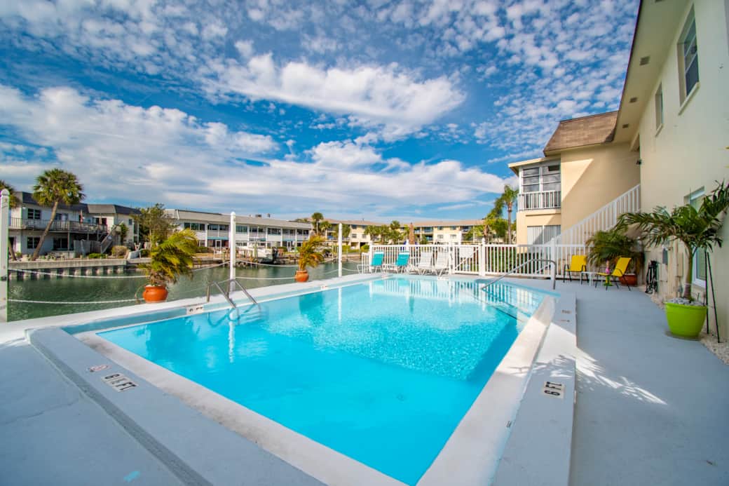 Soak up the sun on the poolside loungers and watch the boats go by. Soak up the sun on the poolside loungers and watch the boats go by.