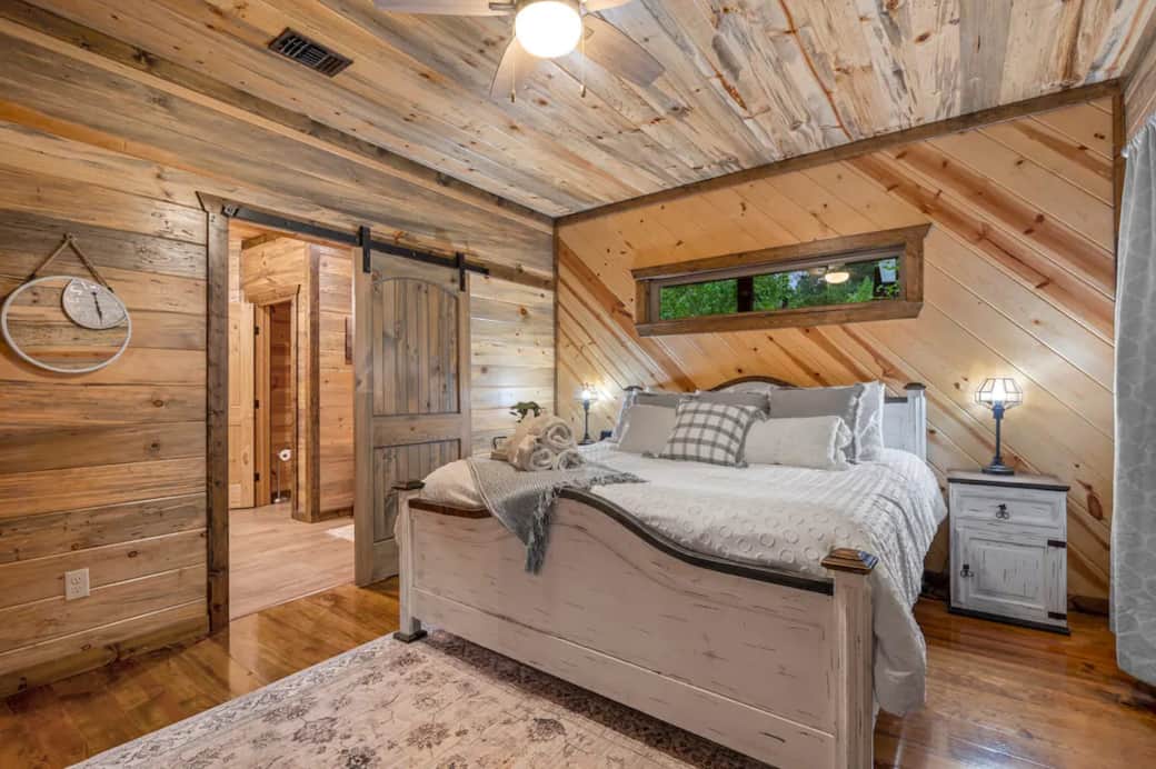 Premium bedding and lovely details in the first floor king suite! This is the perfect retreat to unw