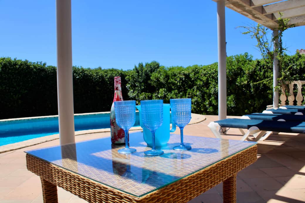 Villa suzanna pool wine glasses Villa suzanna pool wine glasses