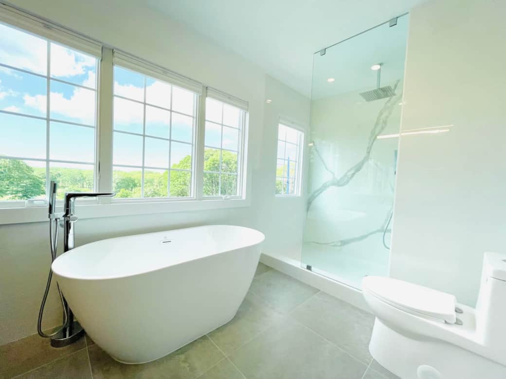 The Treetop bedroom's ensuite  bath w soaking tub and oversized rain shower