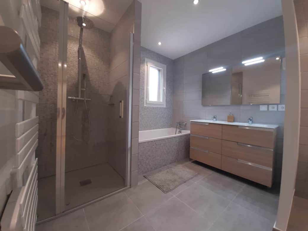 Salle de bain étage