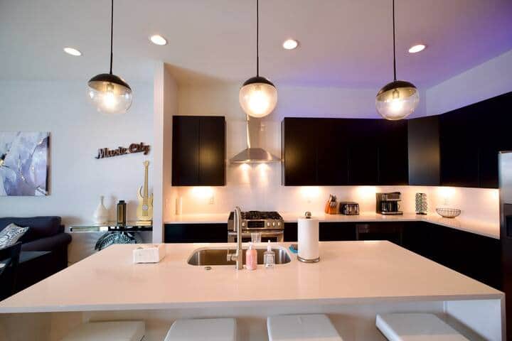 Modern Kitchen 
