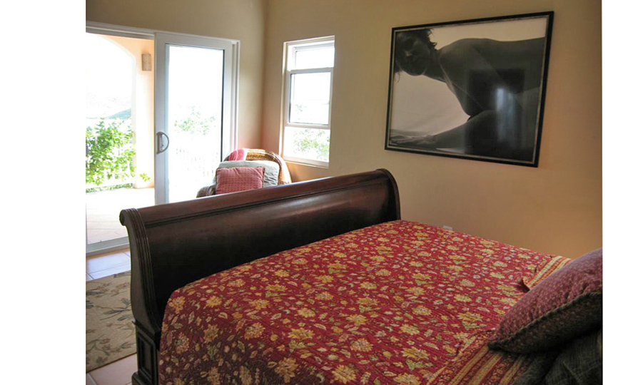 Queen Bed in Villa bedroom