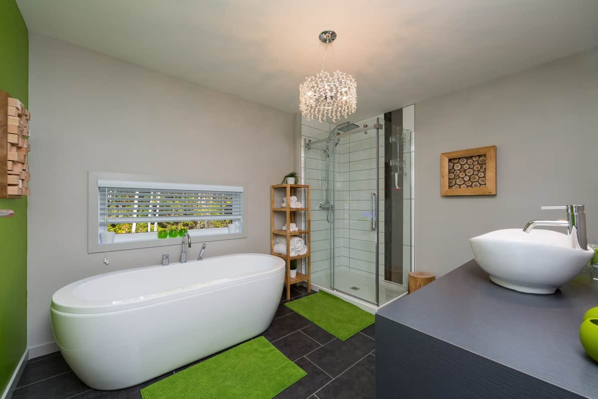Main bathroom with separate bath and shower