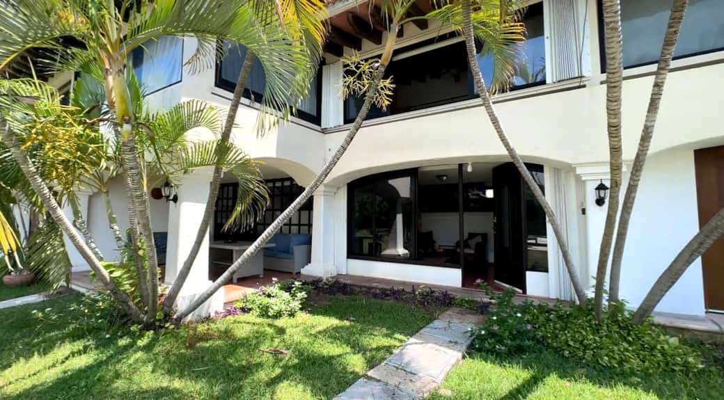Main entrance of the house with terrace and view and direct access to the pool and palapa