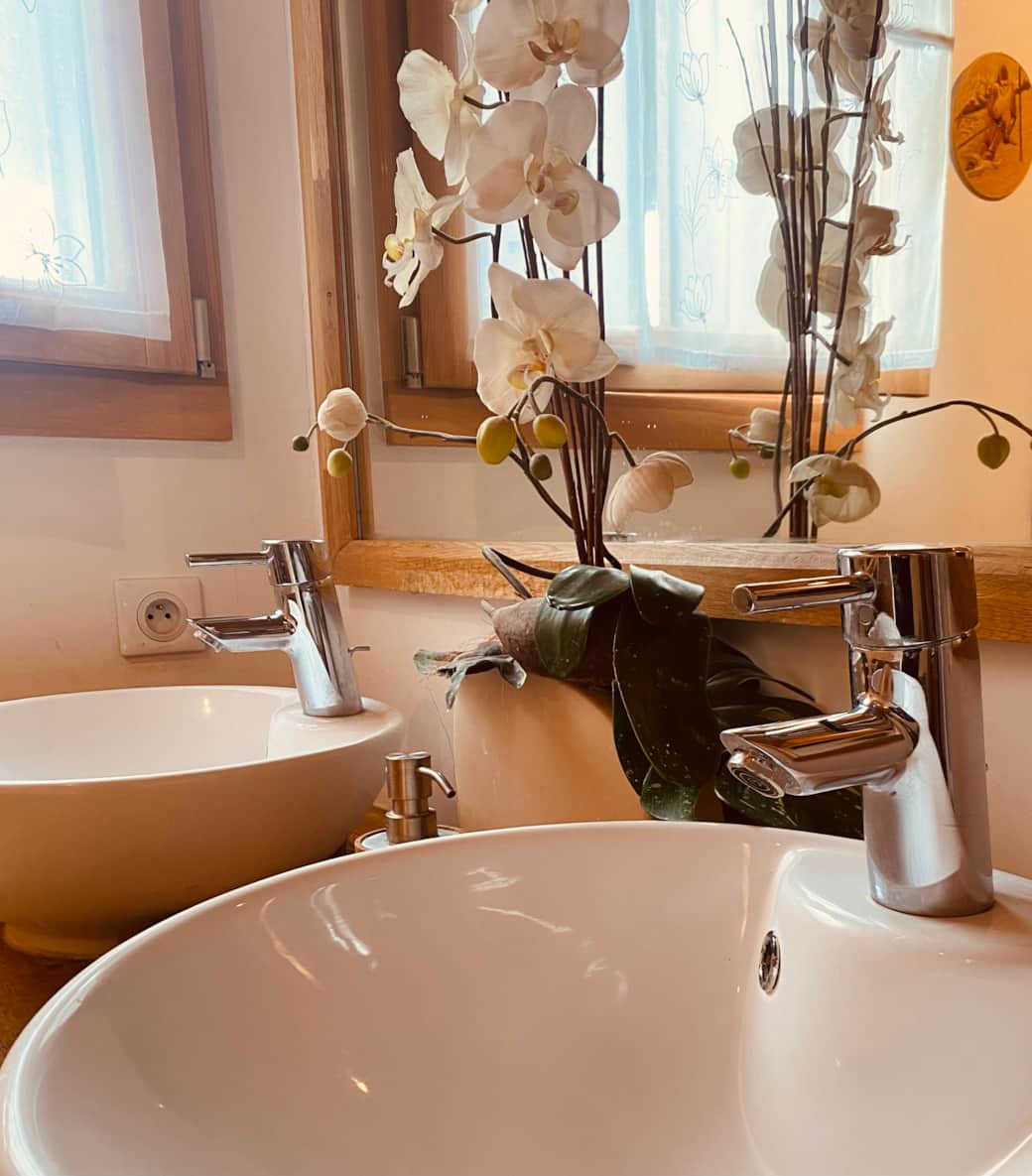 Ensuite bathroom