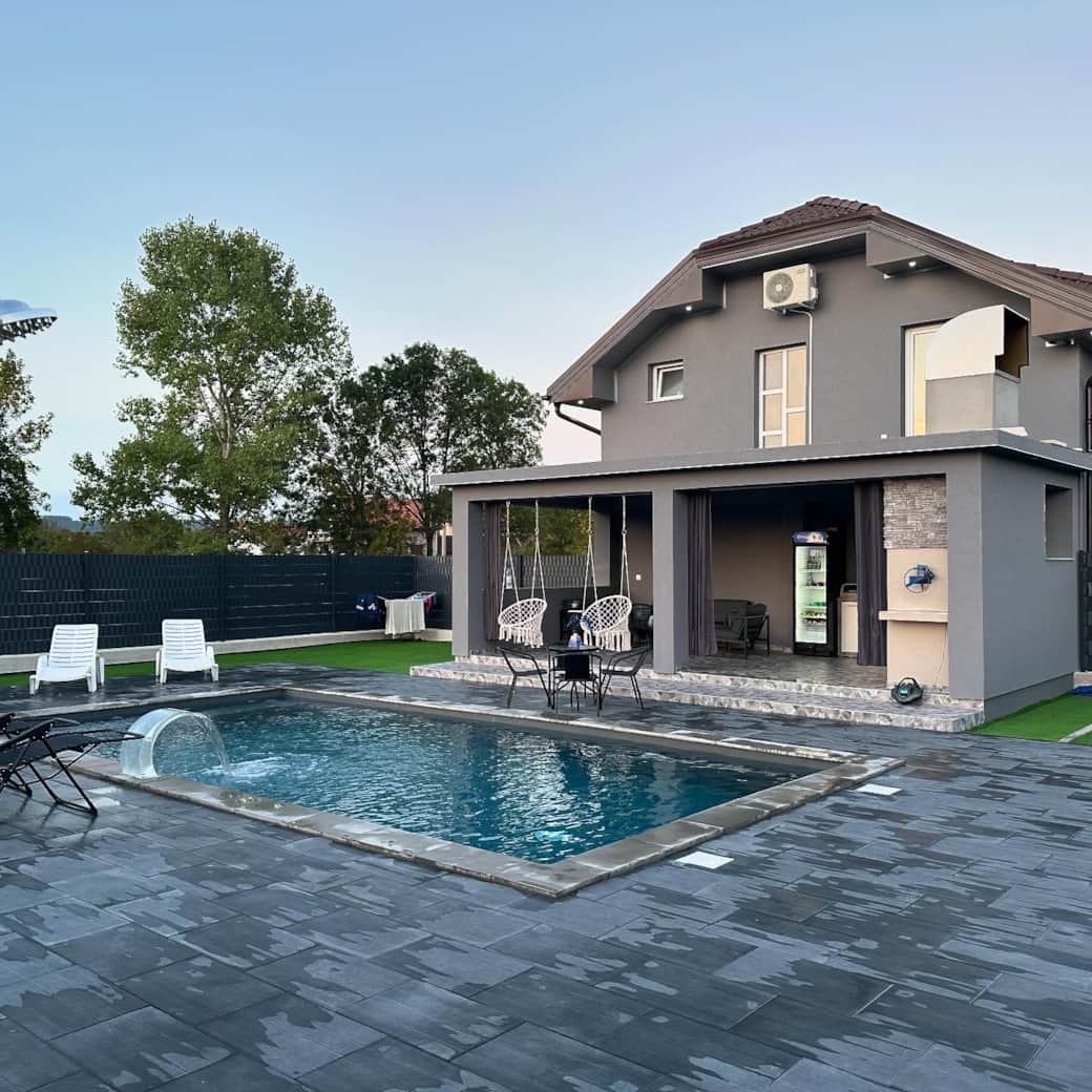 luxury-holiday-home-with-pool-bihac-ardalyspoolhousde.jpg luxury-holiday-home-with-pool-bihac-ardalyspoolhousde.jpg