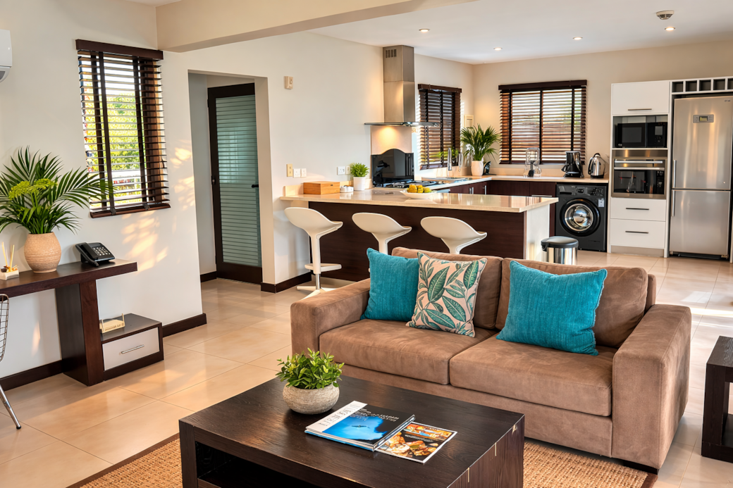 Open plan Lounge/Kitchen