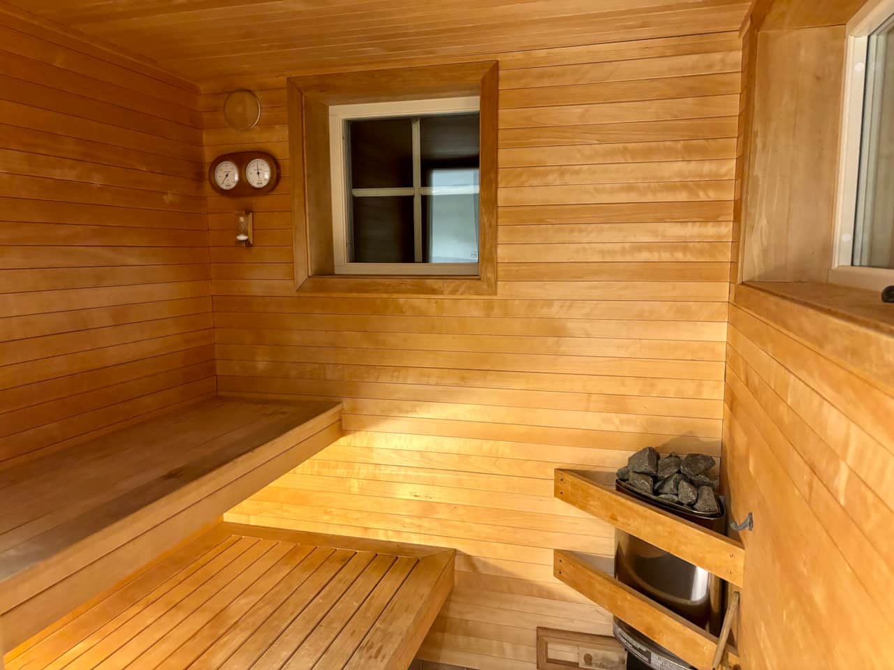 Sauna with lake view