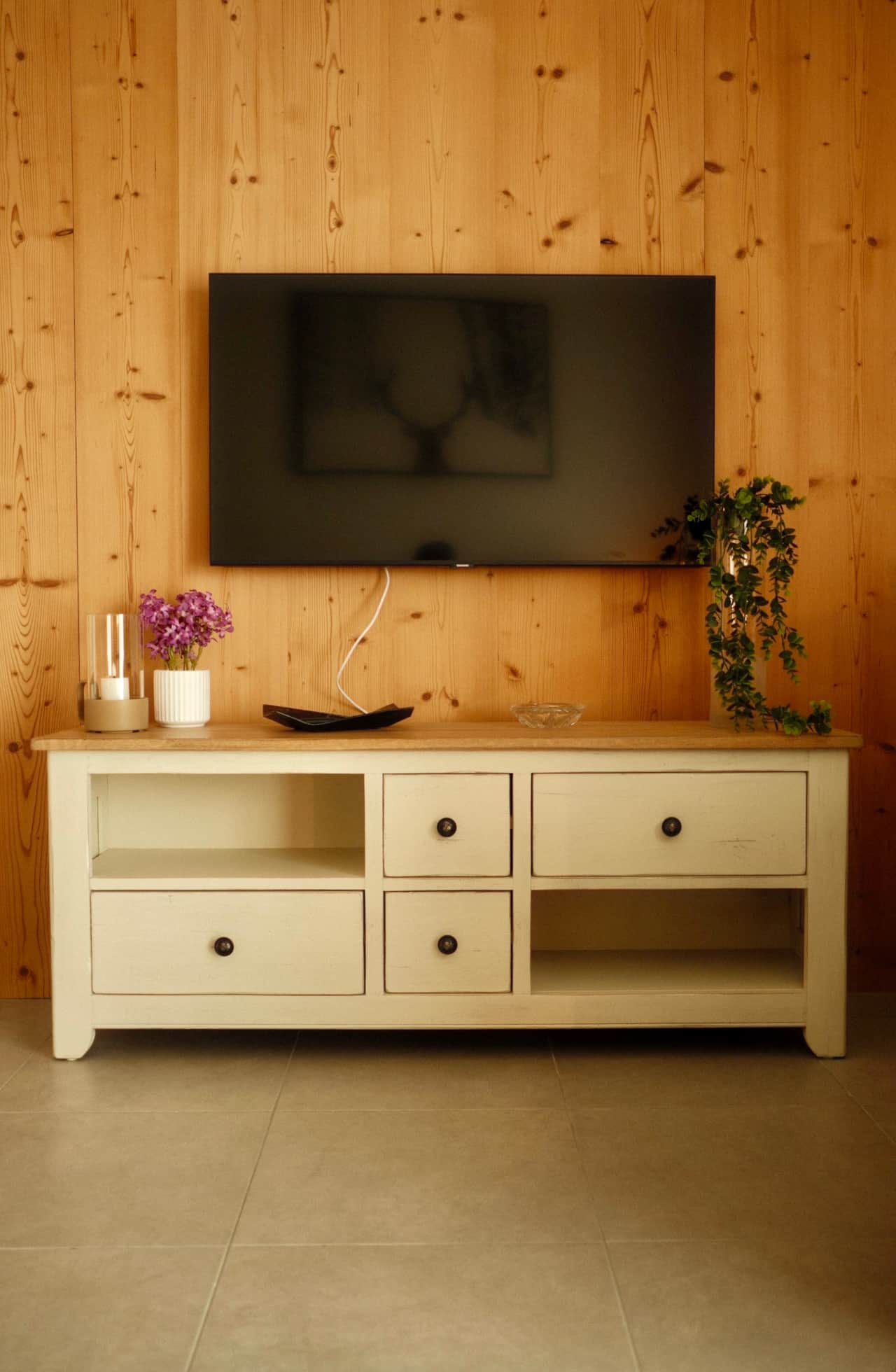 Salon avec TV