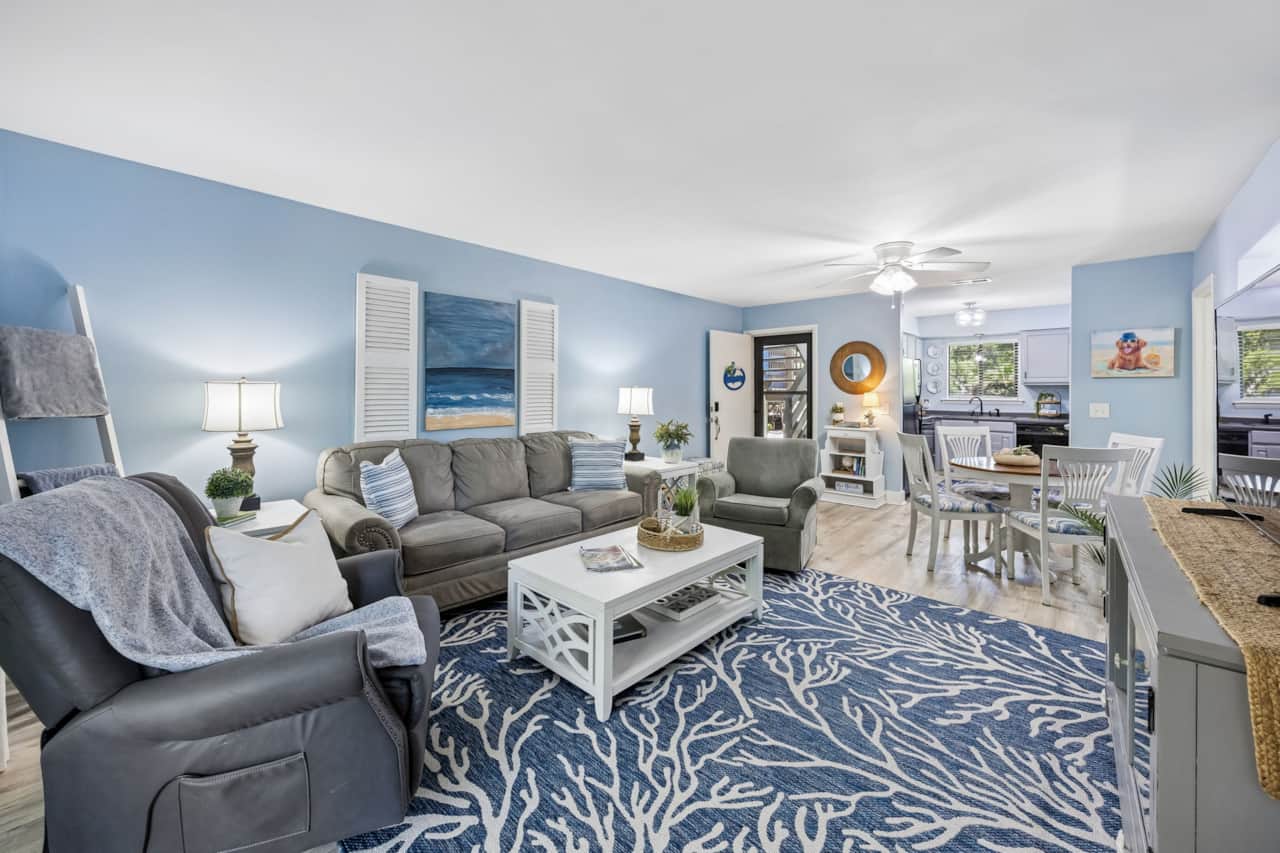 9C Amelia Landings - Living Area 3