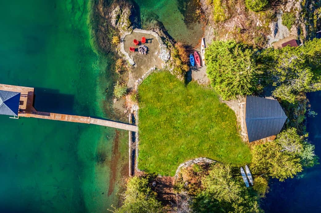 The events lawn, lakeside stage, fire pit, guest dock, hot tub and beaches. Create the memories of a lifetime in this area. The events lawn, lakeside stage, fire pit, guest dock, hot tub and beaches. Create the memories of a lifetime in this area.