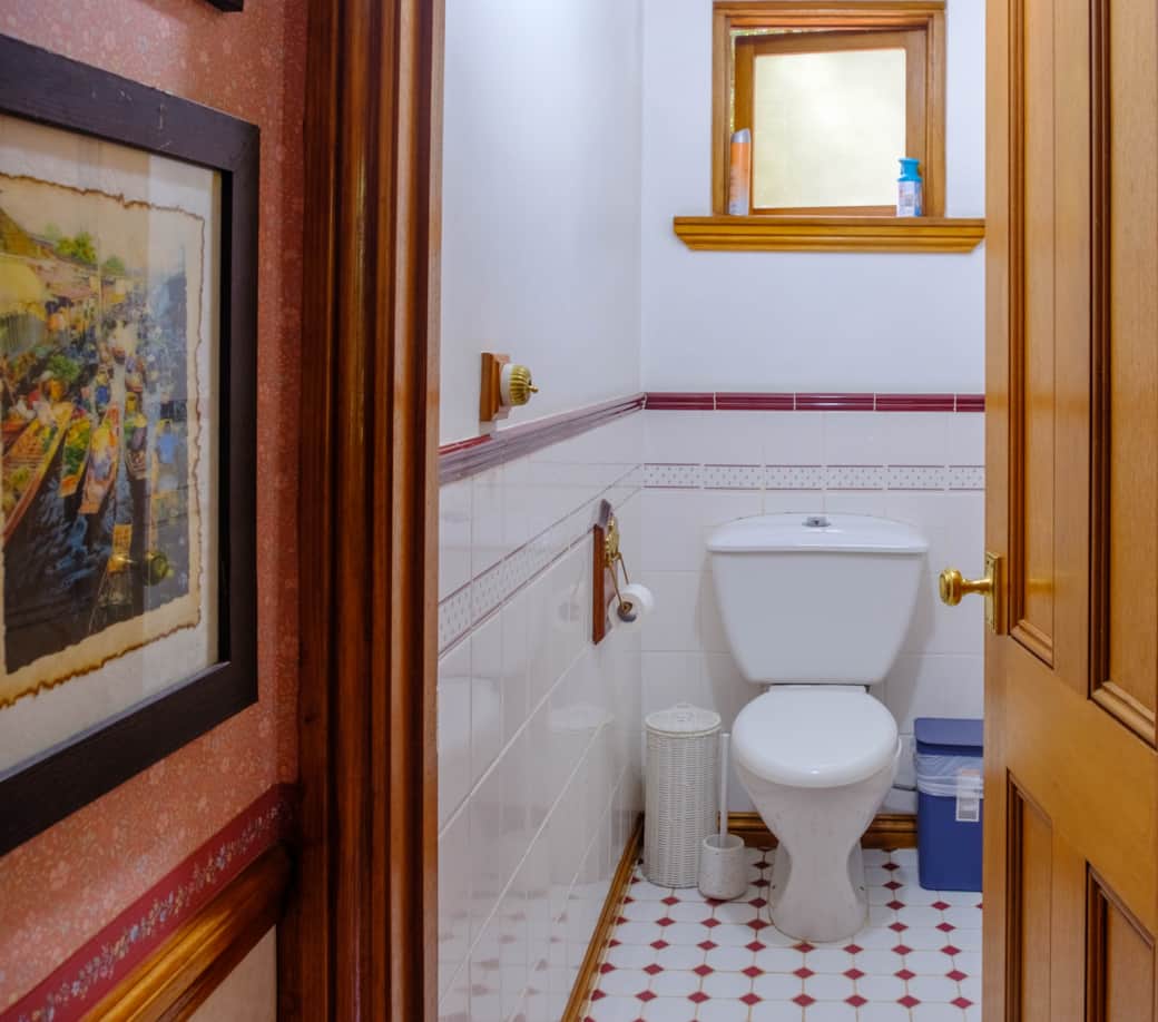 Toilet