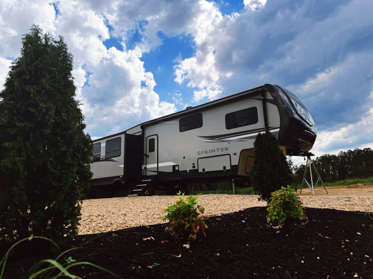 Camper Exterior