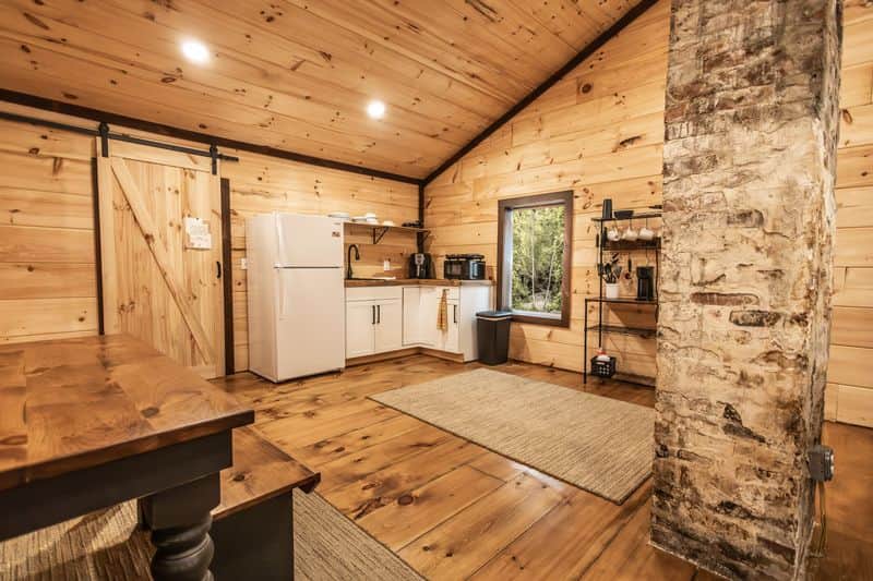 Cottage kitchen
