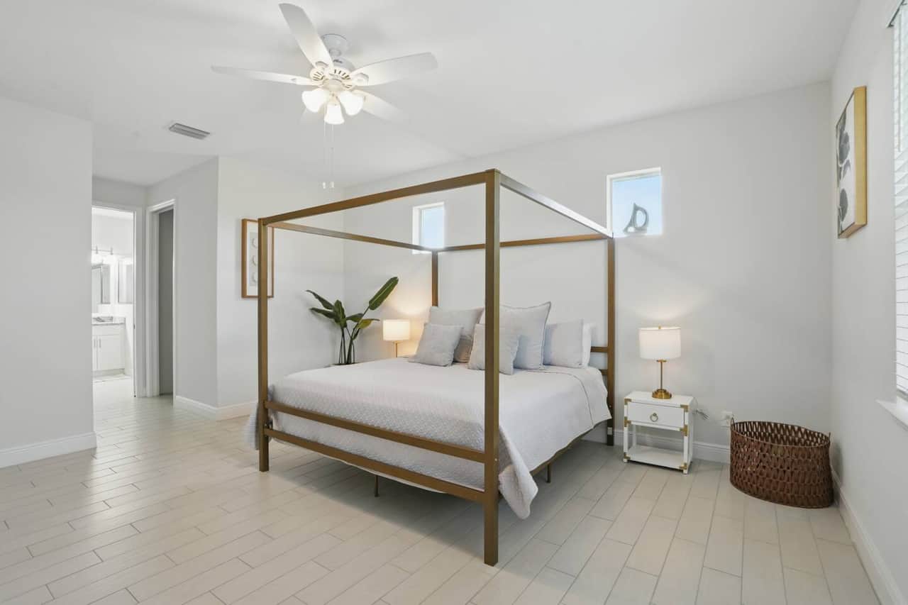 Master w Ensuite 
