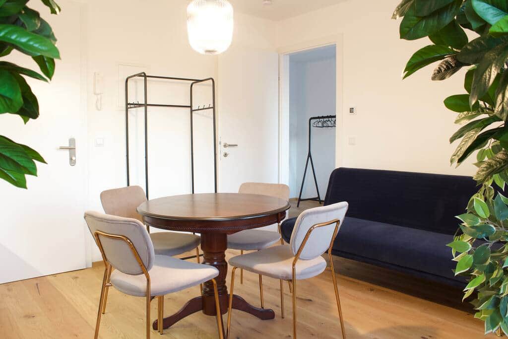 E2d0241c 1a35 488e bb1f f119e9b2f1ae