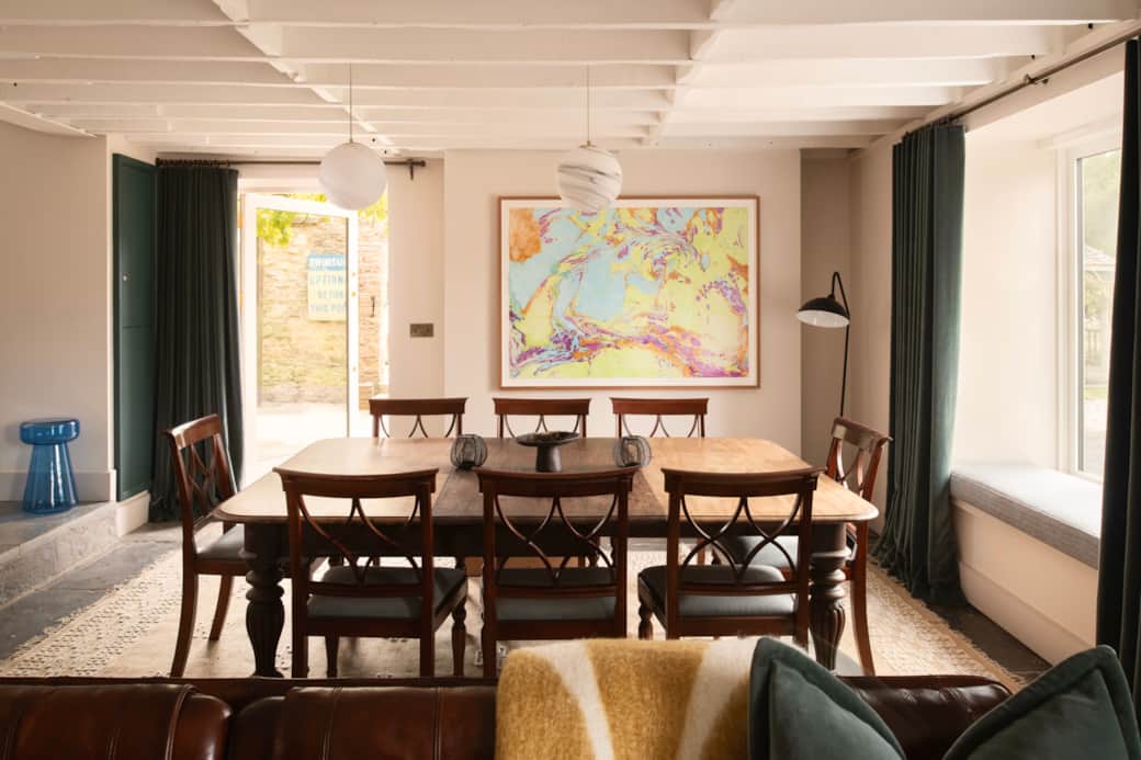 Dining (extends to 14)