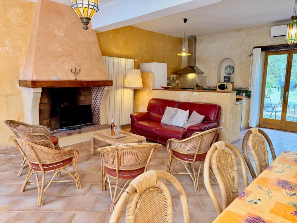 salon et cuisine