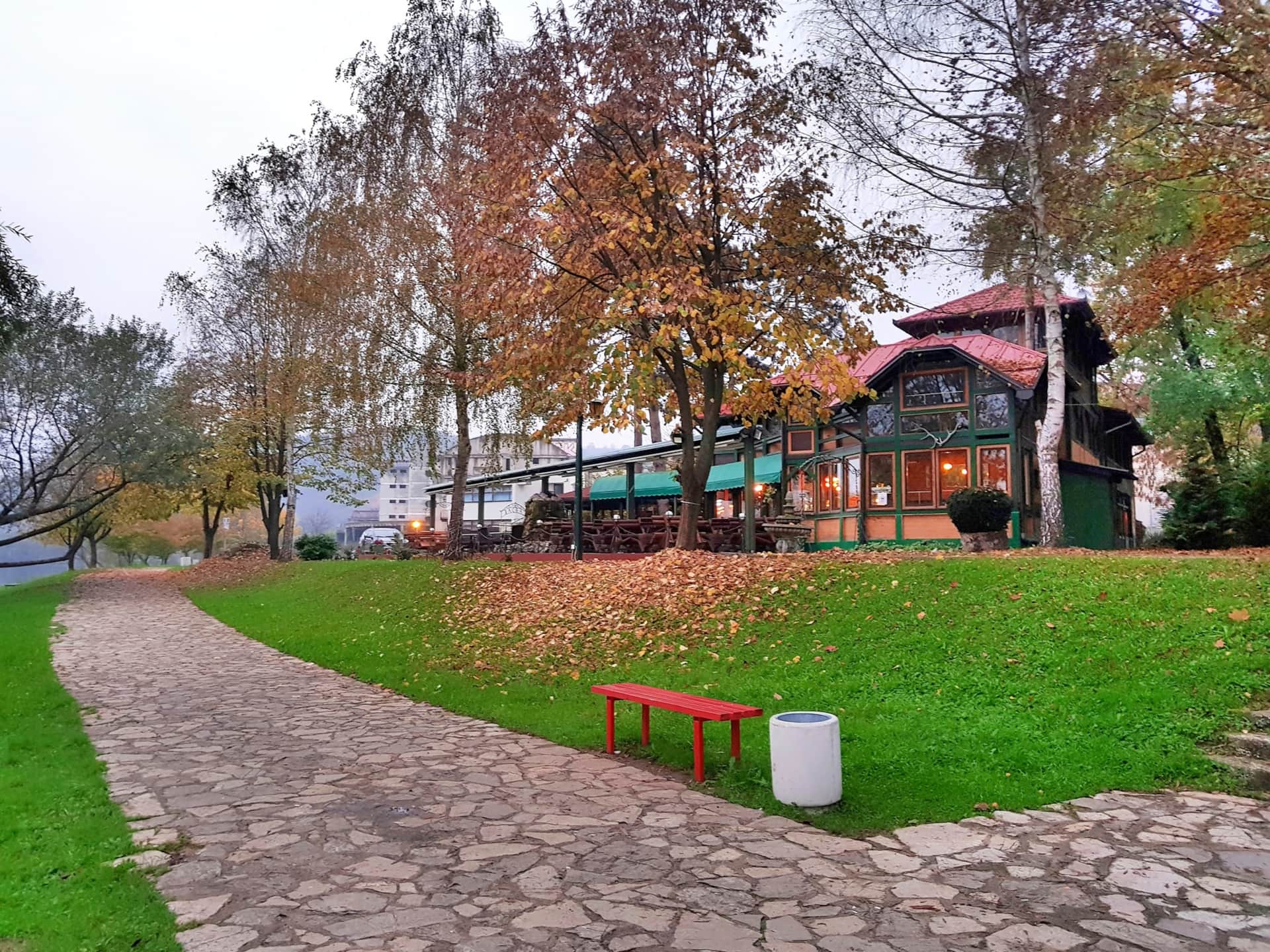 Čardak na Uni – Traditional Bosnian Cuisine with a Riverside View