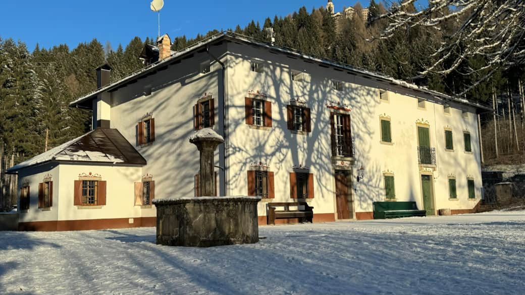 House winter 1